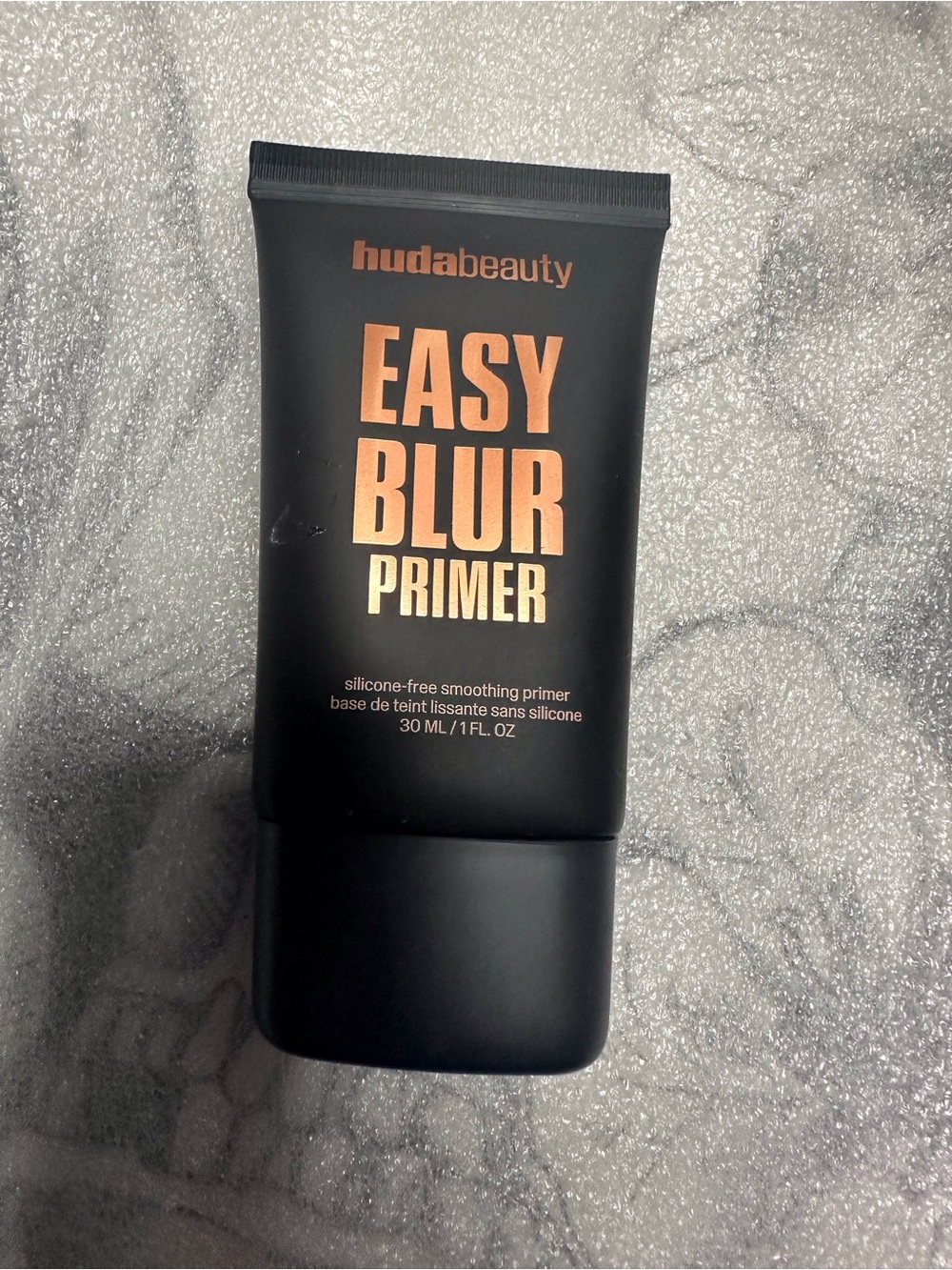 HUDA BEAUTY Easy Blur Primer - Bronze fudge